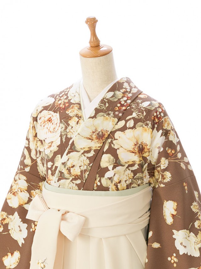 SUGAR KEI|ボタニカル フラワー柄の卒業式袴セット(茶系)|卒業袴(普通サイズ)1