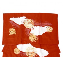 疋田絞り調　金刺繍の鞠と紅白梅刺繍柄のお宮参り着物フルセット(赤系)|女の子