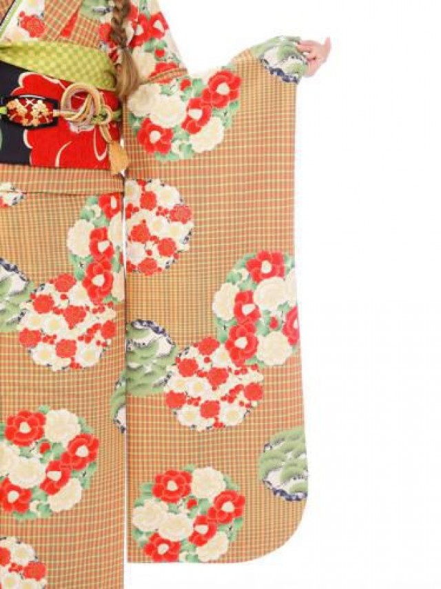 市松に花紋柄の振袖フルセット(オレンジ　緑系)|普通サイズ【1月】