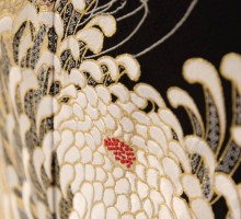 Mサイズ　金彩　乱菊　刺繍柄の黒留袖フルセット(黒)|黒留袖