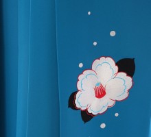 九重ブランド白椿柄の卒業式袴フルセット(青系)|卒業袴(普通サイズ)1枚目