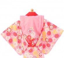 桜　菊柄の赤ちゃん着物(被布)フルセット(ピンク/赤系)|女の子0〜2歳