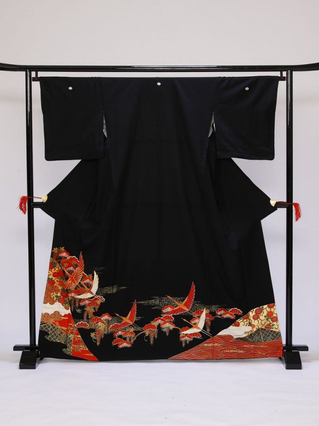 Mサイズ　のしめ光淋鶴柄の黒留袖フルセット(黒)|黒留袖
