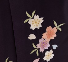 卒業式|サーモンピンク　小花柄の卒業式袴フルセット(白系)(パープル系)|卒業袴(普通サイズ)