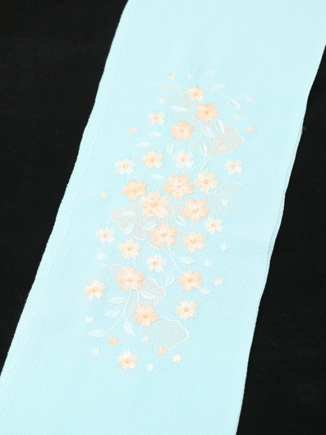 HCJ2503　在庫処分セール￥3,800 → ￥1,300　刺繍半衿 花刺繍　桜刺繍