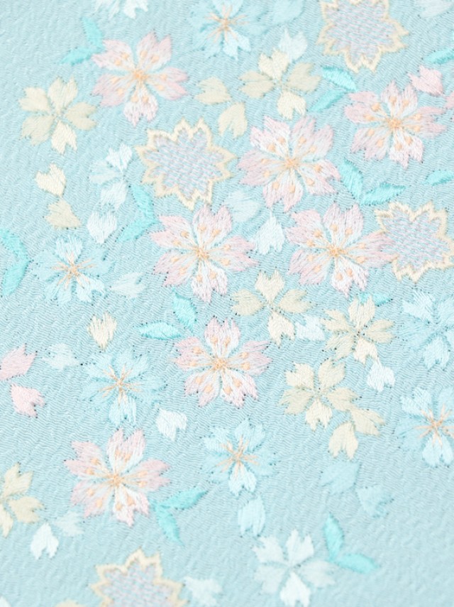 HCJ2506　在庫処分セール￥3,800 → ￥1,300　刺繍半衿 花刺繍　桜刺繍