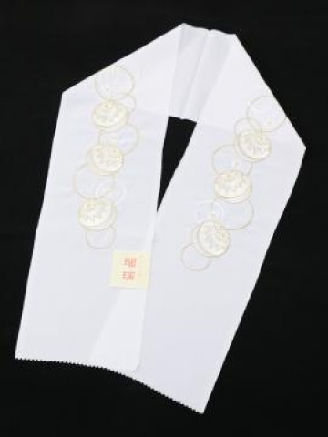 HCJ2516　在庫処分セール￥6800 → ￥2900　刺繍半衿 花刺繍　桜刺繍