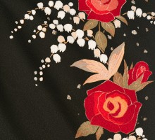 卒業式 黒着物 薔薇鈴蘭柄の卒業式袴フルセット(ブラック系)|卒業袴(普通サイズ)