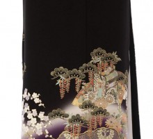Mサイズ　金彩　銀彩　瑚粉　金駒刺繍柄の黒留袖フルセット(黒)|黒留袖