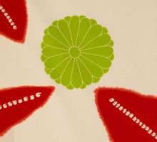 紅一点ブランドもみじ柄の卒業式袴フルセット(白系)|卒業袴(普通サイズ)2枚目
