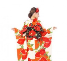 【紅一点】レトロな人気の椿柄の振袖フルセット(白　オレンジ系)|普通サイズ【1月】