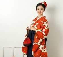 レンタル　袴|梅づくし柄の卒業式袴フルセット(白系)|卒業袴(普通サイズ)