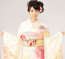 桜地紋　裾ピンク　花雪輪柄の振袖フルセット(白　ピンク系)|普通サイズ【2〜12月】
