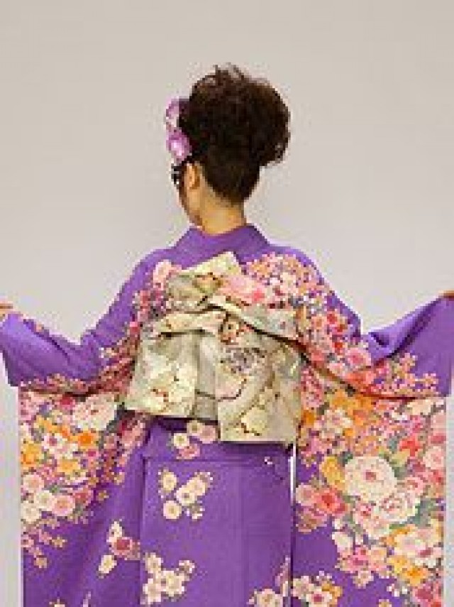 満開に咲く桜と牡丹　柄の振袖フルセット(紫系)|普通サイズ【2〜12月】