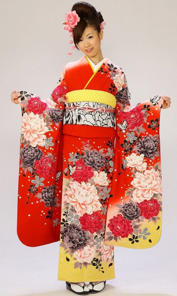 【裄長】 牡丹　千鳥の桜紋柄の振袖フルセット(赤　黄系)|普通サイズ【2〜12月】