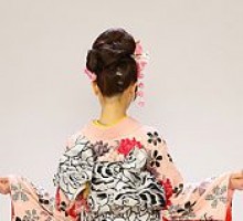 【裄長】 牡丹　千鳥の桜紋柄の振袖フルセット(赤　黄系)|普通サイズ【1月】