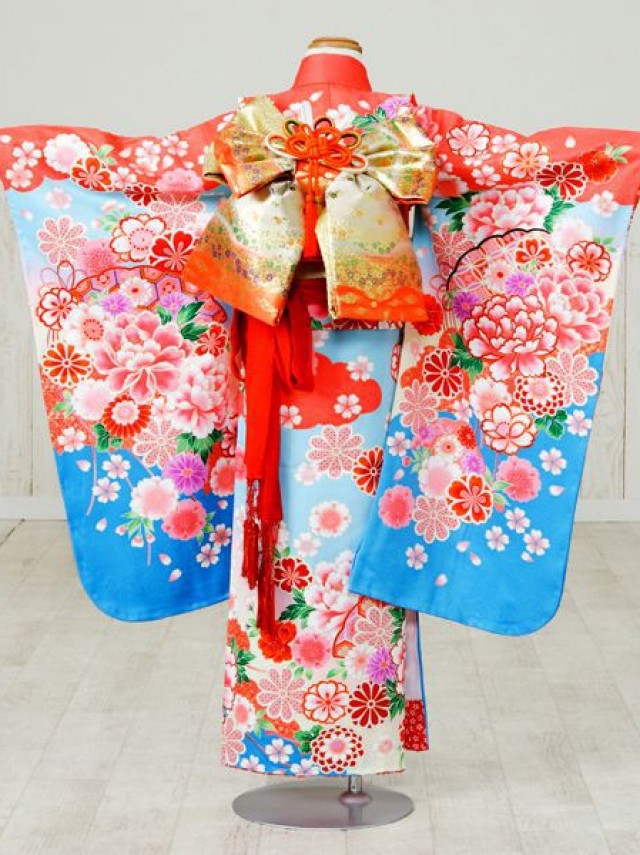 【七五三レンタル　七歳女の子】京都ブランドの明るい水色地は可愛さ引き立ちます☆檜扇と牡丹の美しい古典
