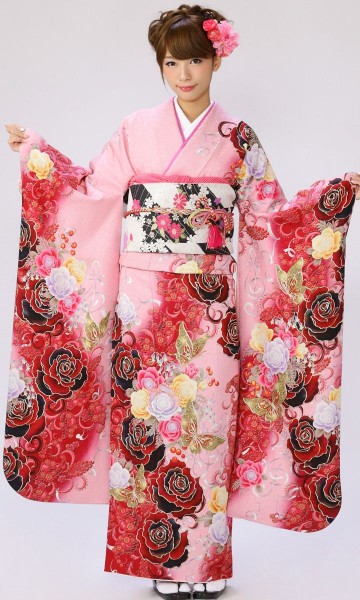  ピンクのラメ織りに薔薇と蝶柄の振袖フルセット(ピンク系)|普通サイズ【1月】