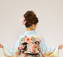 雲取りぼかし　桜柄の振袖フルセット(水色系)|普通サイズ【2〜12月】