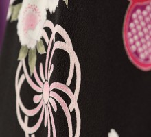 卒業式 黒着物 桜 ねじり梅柄の卒業式袴フルセット(ブラック系)|卒業袴(普通サイズ)