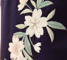 ピンク紫菊全体柄の卒業式袴フルセット(クリーム系)|卒業袴(普通サイズ)