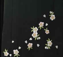 懐かしレトロ椿づくし柄の卒業式袴フルセット(多色系)|卒業袴(普通サイズ)6枚目
