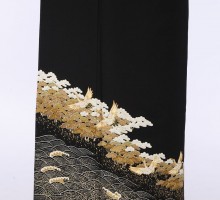 Lサイズ　波小松鶴柄の黒留袖フルセット(黒)| 黒留袖・大きいサイズ(ワイド)