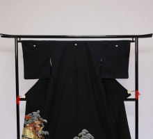 Lサイズ　金箔雲御所車柄の黒留袖フルセット(黒)| 黒留袖・大きいサイズ(ワイド)