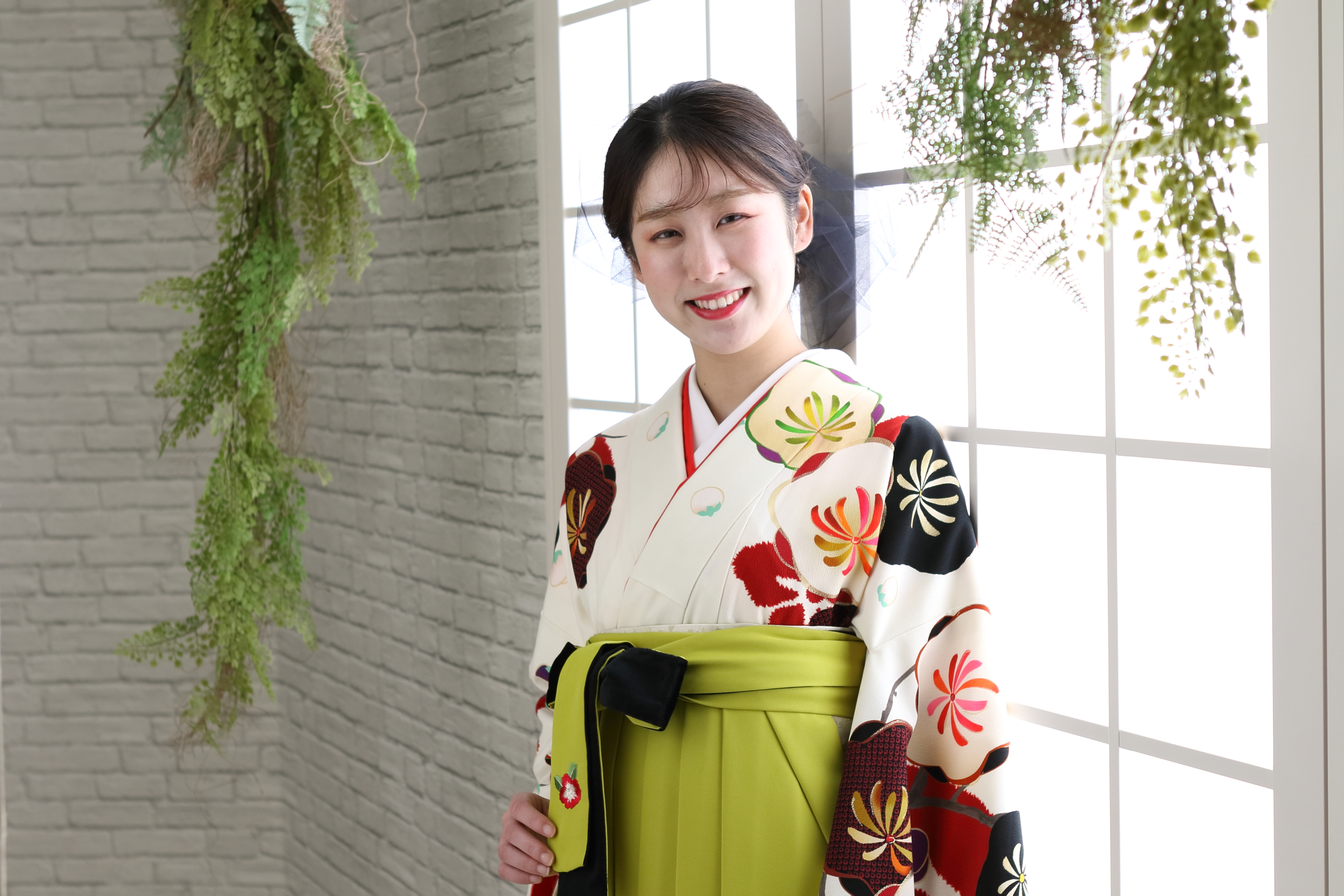 卒業式は袴レンタルでおしゃれに！ショップの選び方や注意点・おすすめコーデをご紹介