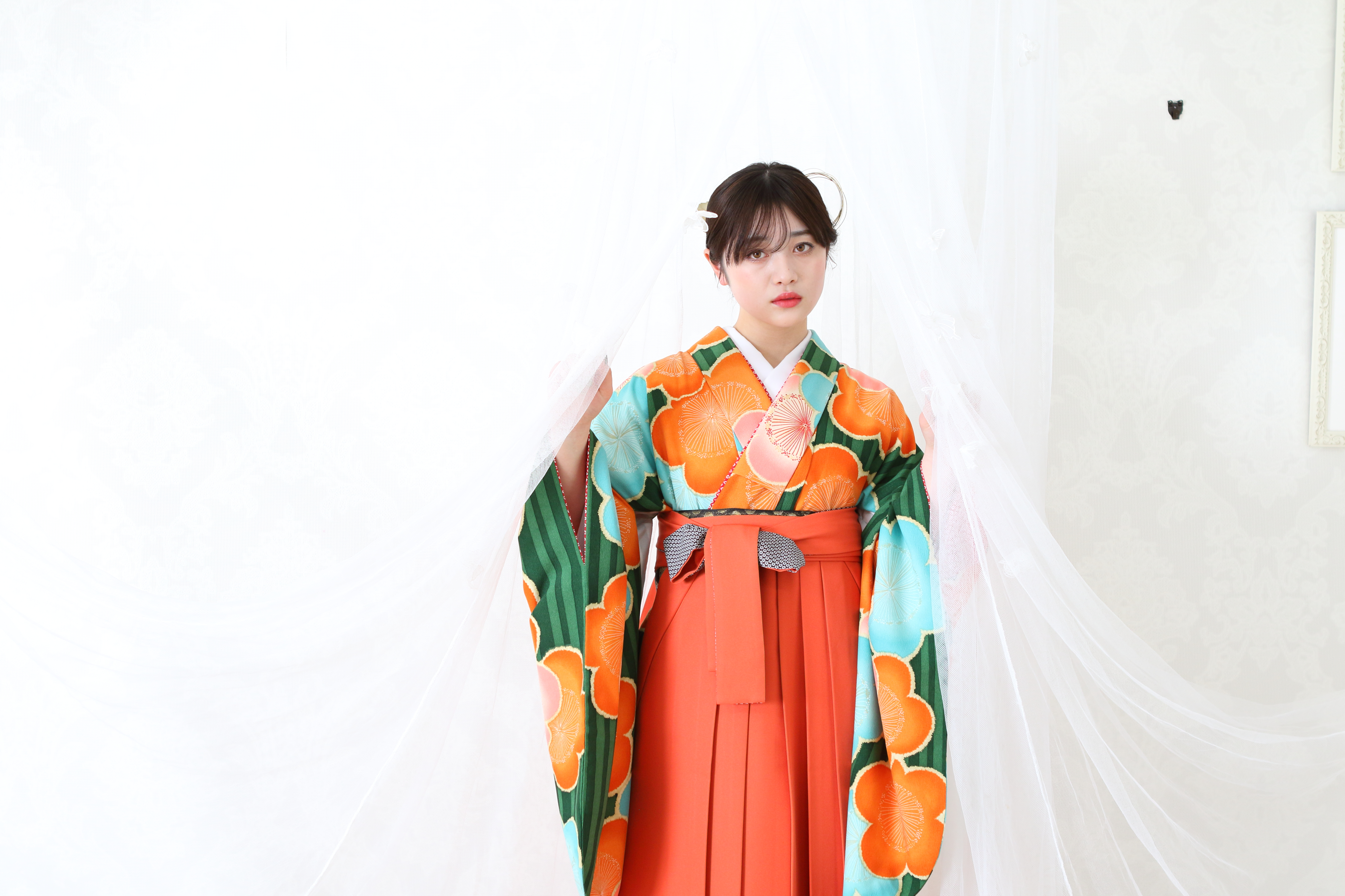 【卒業式】緑の袴ならレンタルがおすすめ!お店選びのポイントとおすすめコーデも